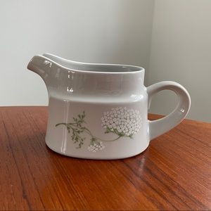 Noritake Stoneware Gravy Boat